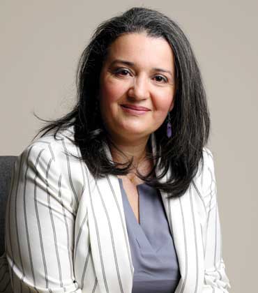 Yasmina Elotmani Yasmina Elotmani